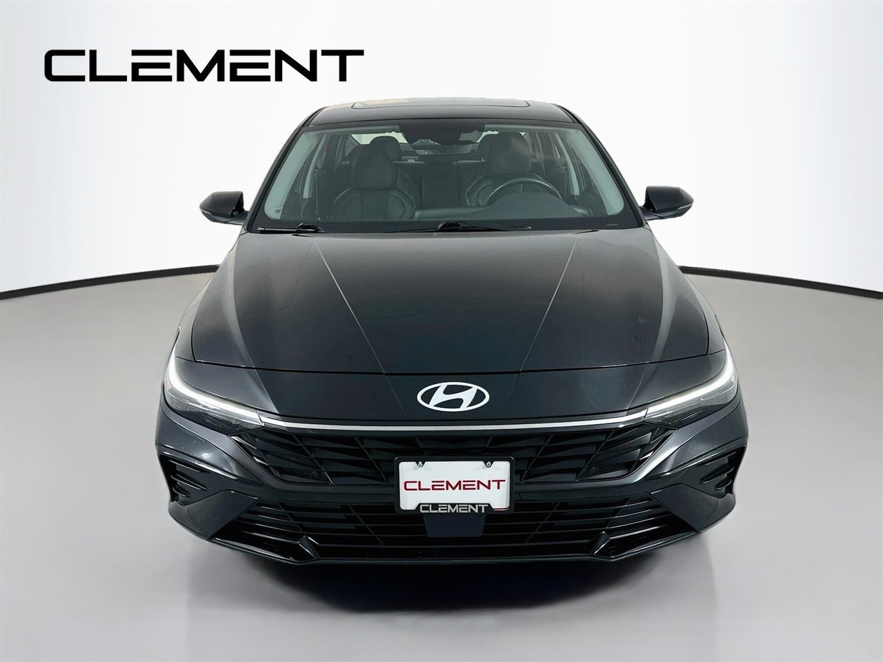 Used 2024 Hyundai Elantra Limited FWD image 3