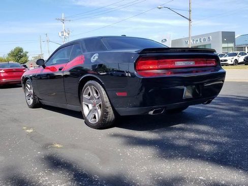 Used 2012 Dodge Challenger R/T image 9