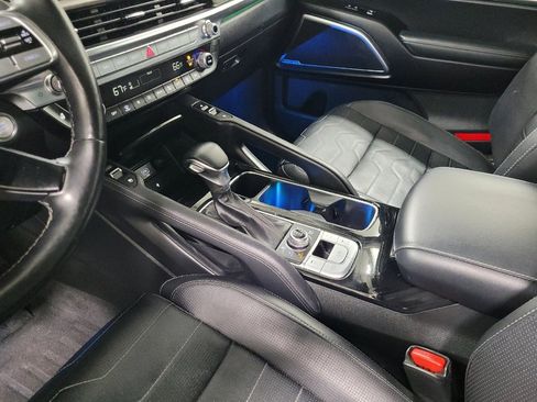 Used 2021 Kia Telluride SX w/ SX Prestige Package image 26