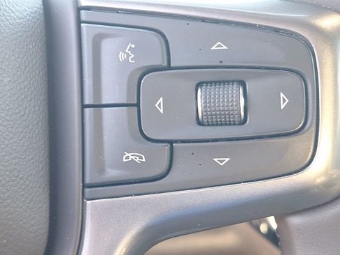 Certified 2025 Chevrolet Silverado 1500 LT image 33