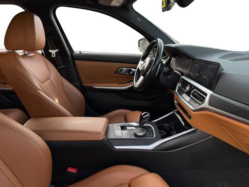 Used 2022 BMW M340i M340i w/ Driving Assistance Package image 13