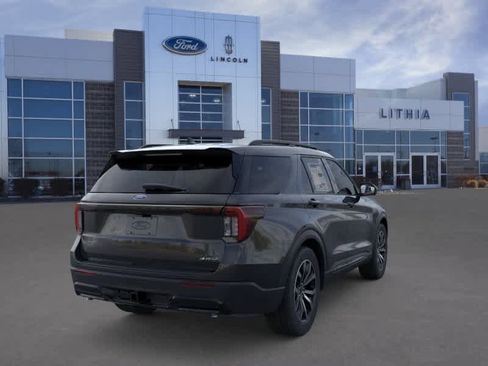 New 2026 Ford Explorer ST-Line AWD/4WD image 8