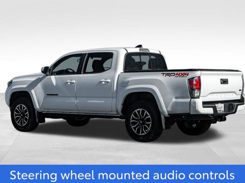 Used 2023 Toyota Tacoma TRD Sport AWD/4WD image 5