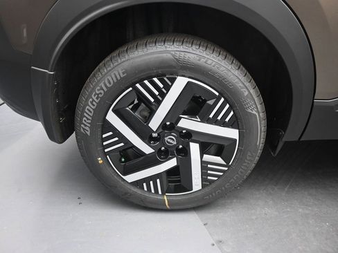 New 2026 Nissan Kicks SV image 26