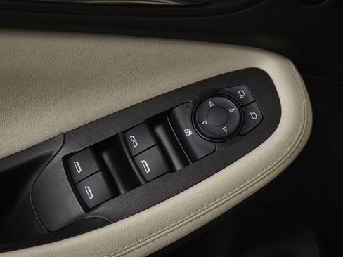 Used 2023 Buick Encore GX Essence w/ Advanced Technology Package image 23