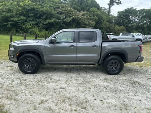 Used 2026 Nissan Frontier PRO-4X AWD/4WD image 8