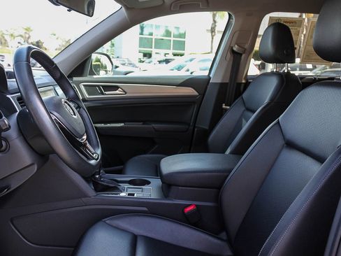 Used 2019 Volkswagen Atlas SE image 18