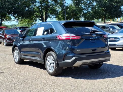 Used 2023 Ford Edge SEL w/ Convenience Package AWD/4WD image 3