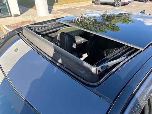 Used 2023 Jaguar F-PACE R-Dynamic S image 23