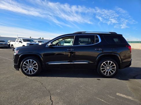 Used 2021 GMC Acadia Denali w/ Denali Technology Package image 3