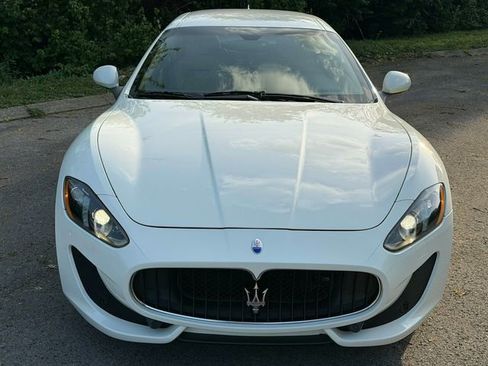 Used 2013 Maserati GranTurismo Coupe RWD image 17