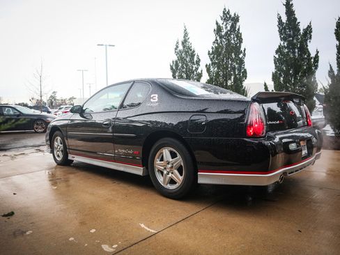 Used 2002 Chevrolet Monte Carlo SS w/ Pace Car Replica Pkg image 7