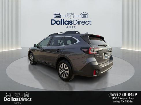 Used 2022 Subaru Outback Premium image 8