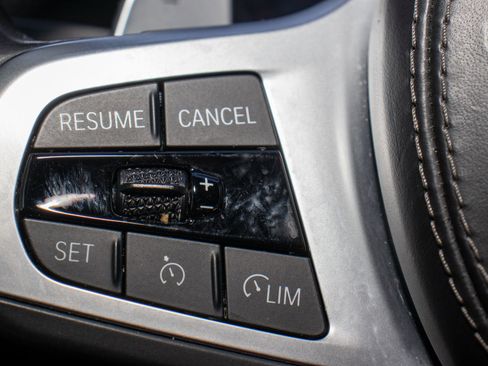 Used 2022 BMW X5 sDrive40i w/ M Sport Package image 28