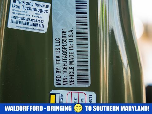 Used 2023 Jeep Gladiator Sport image 35