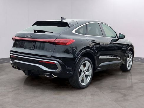 New 2025 Audi Q5 Premium Plus AWD/4WD image 3