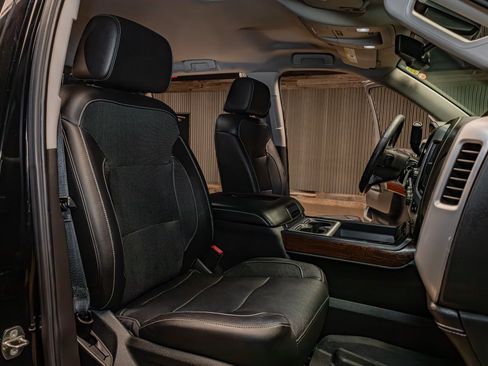 Used 2018 GMC Sierra 1500 SLT image 26