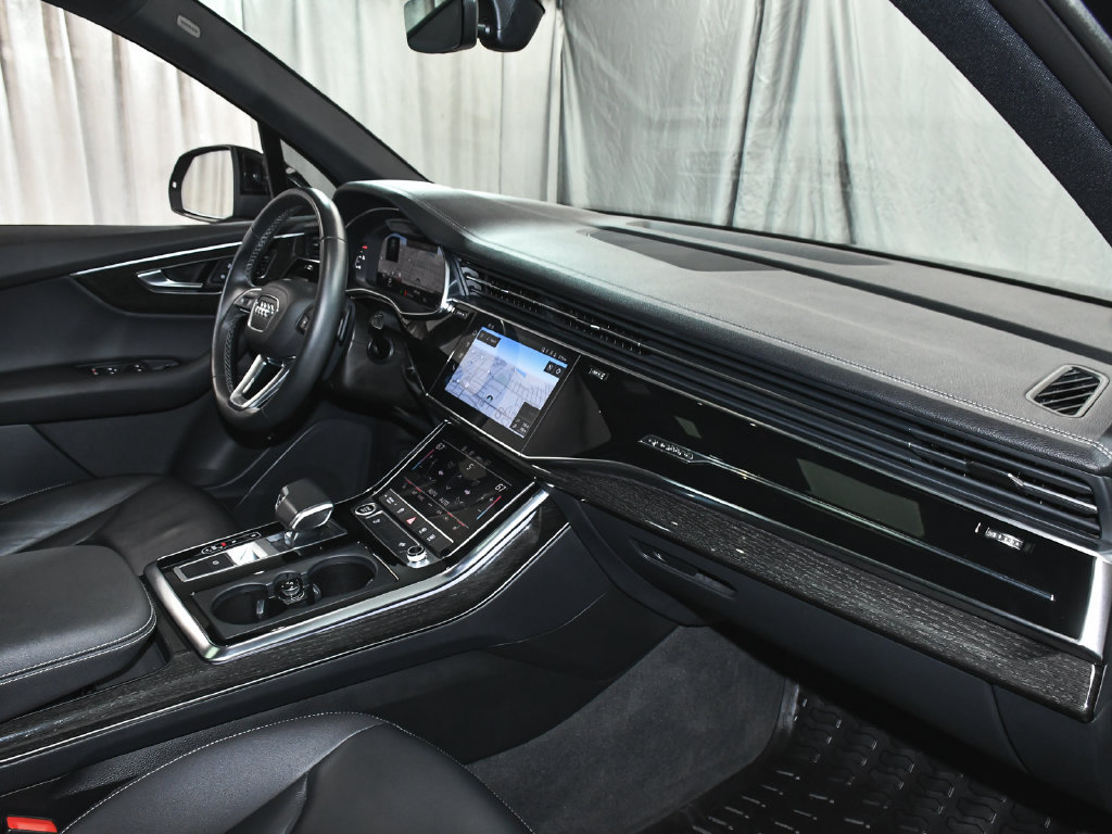 Used 2025 Audi Q7 3.0T Premium w/ Convenience Package AWD/4WD image 69
