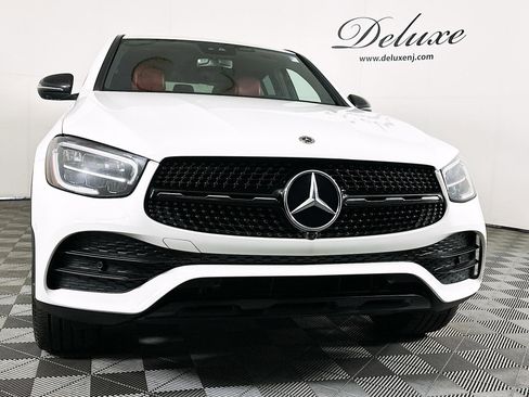 Used 2023 Mercedes-Benz GLC 300 GLC 300C4 AMG Line 4MATIC w/ AMG Line image 32