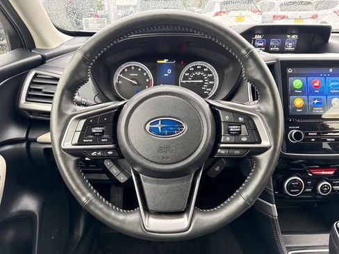 Used 2023 Subaru Forester Limited image 21