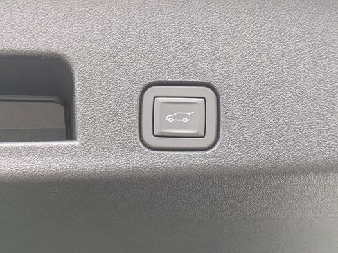 New 2026 Chevrolet Traverse High Country image 35