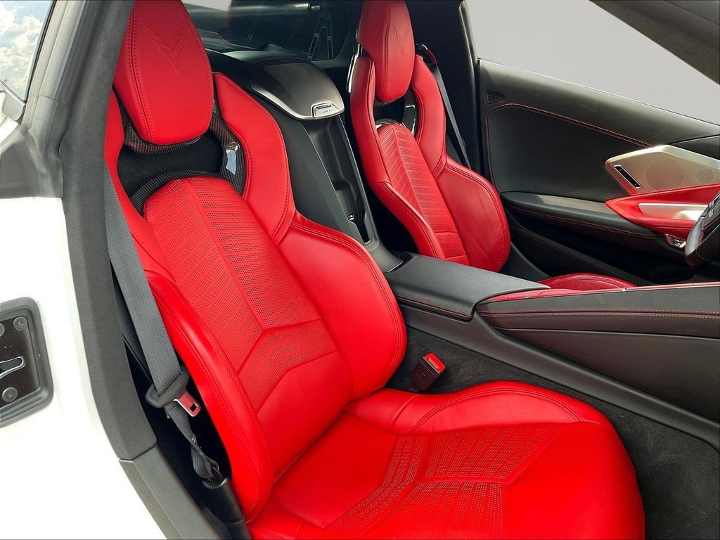 Used 2023 Chevrolet Corvette Stingray Premium Cpe w/ Z51 Performance Package RWD image 30