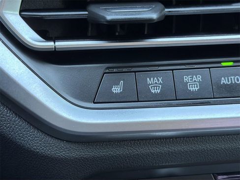 Used 2022 BMW M340i w/ Driving Assistance Package image 19