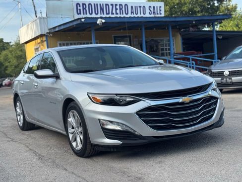 Used 2021 Chevrolet Malibu LT image 1