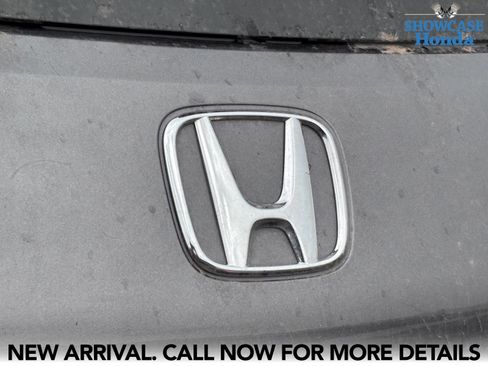 Used 2024 Honda HR-V EX-L image 11