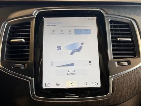 Used 2016 Volvo XC90 T5 Momentum AWD/4WD image 31