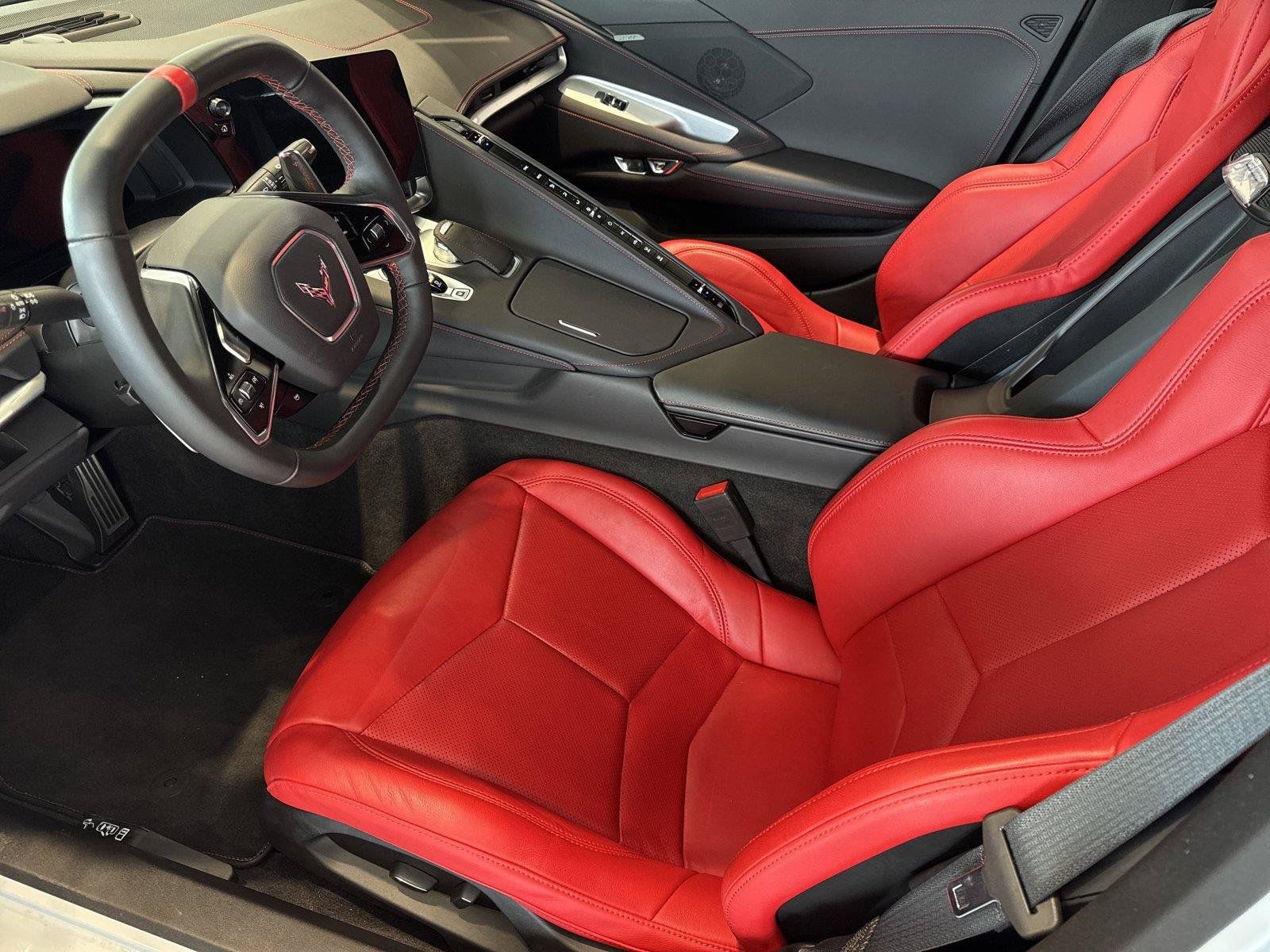 Used 2023 Chevrolet Corvette Stingray Coupe w/ Z51 Performance Package RWD image 9