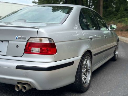 Used 2003 BMW M5 RWD image 21