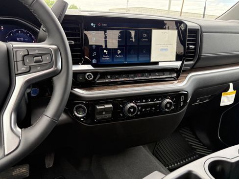 New 2026 Chevrolet Silverado 2500 LT w/ Trail Boss Package AWD/4WD image 19