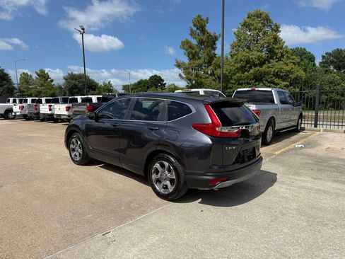 Used 2017 Honda CR-V EX image 4