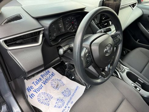 Used 2024 Toyota Corolla LE FWD image 28