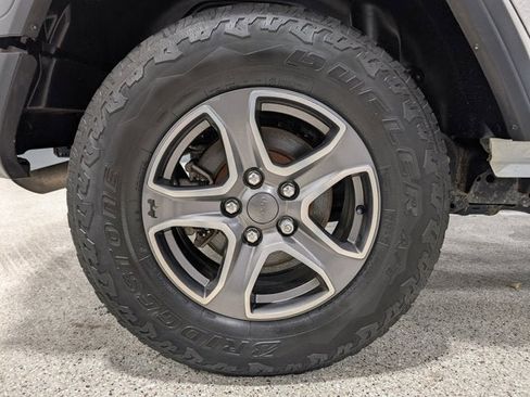 Used 2019 Jeep Wrangler Unlimited Sport S image 13