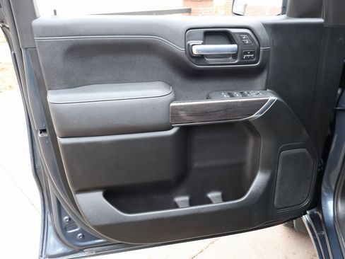 Used 2021 Chevrolet Silverado 1500 LTZ image 30