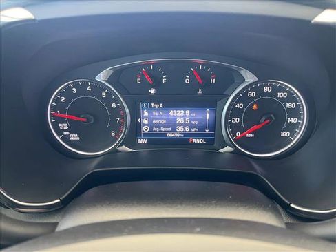 Used 2022 Chevrolet Blazer LT FWD image 14