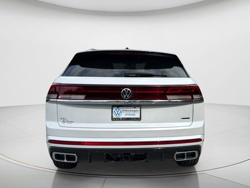 New 2026 Volkswagen Atlas Cross Sport SEL Premium R-Line AWD/4WD image 4