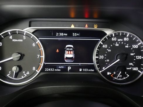 Used 2024 Nissan Rogue SV image 4