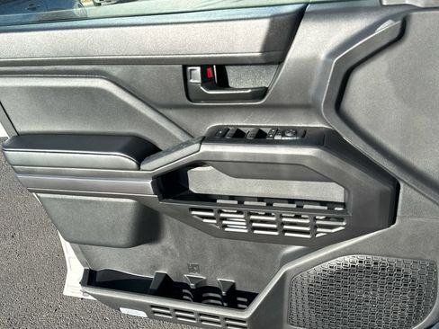 New 2026 Toyota Tacoma SR5 image 12