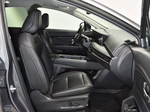 Used 2025 Nissan Murano SV image 30