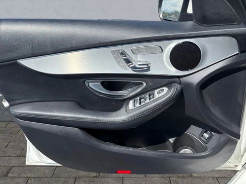 Used 2018 Mercedes-Benz C 300 C 300 4MATIC Sedan 4D image 10