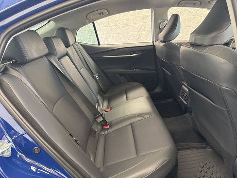 Used 2026 Toyota Camry XLE image 40