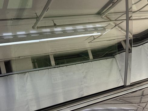 Used 2026 BMW X5 xDrive40i w/ M Sport Package image 30