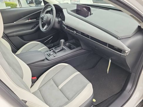 New 2026 MAZDA CX-30 2.5 Turbo AWD/4WD image 16