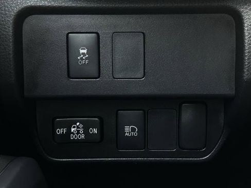 Used 2022 Toyota Tacoma SR w/ SR Convenience Package image 23