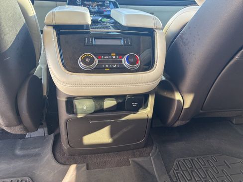 Used 2019 Lincoln Navigator Black Label w/ Cargo Package image 17