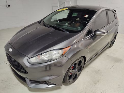 Used 2017 Ford Fiesta ST w/ ST Recaro Package FWD image 17