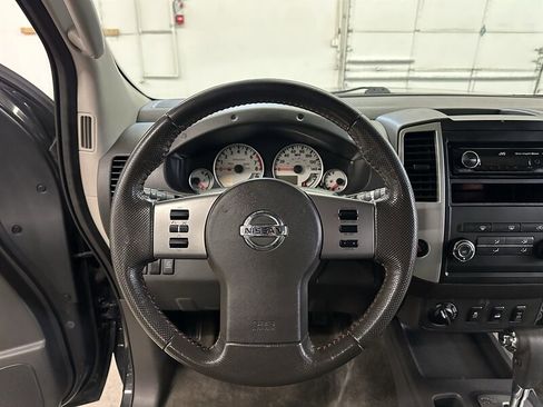 Used 2012 Nissan Xterra PRO-4X image 19